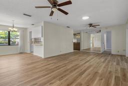 Picture of 602 Turnberry Court, Winter Haven, FL 33884