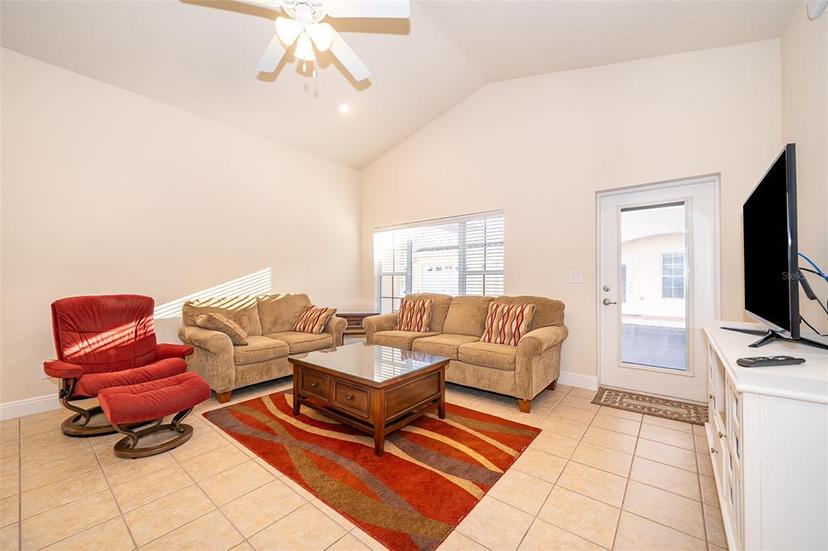 Picture of 204 David Walker Drive Unit A-4, Tavares FL 32778