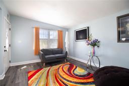 Picture of 7019 Dartmouth Avenue N, St Petersburg, FL 33710