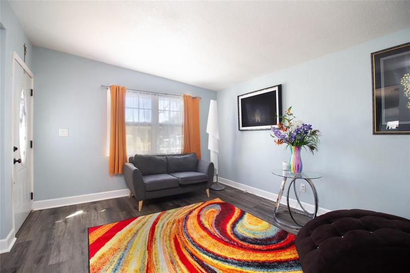 Picture of 7019 Dartmouth Avenue N, St Petersburg FL 33710