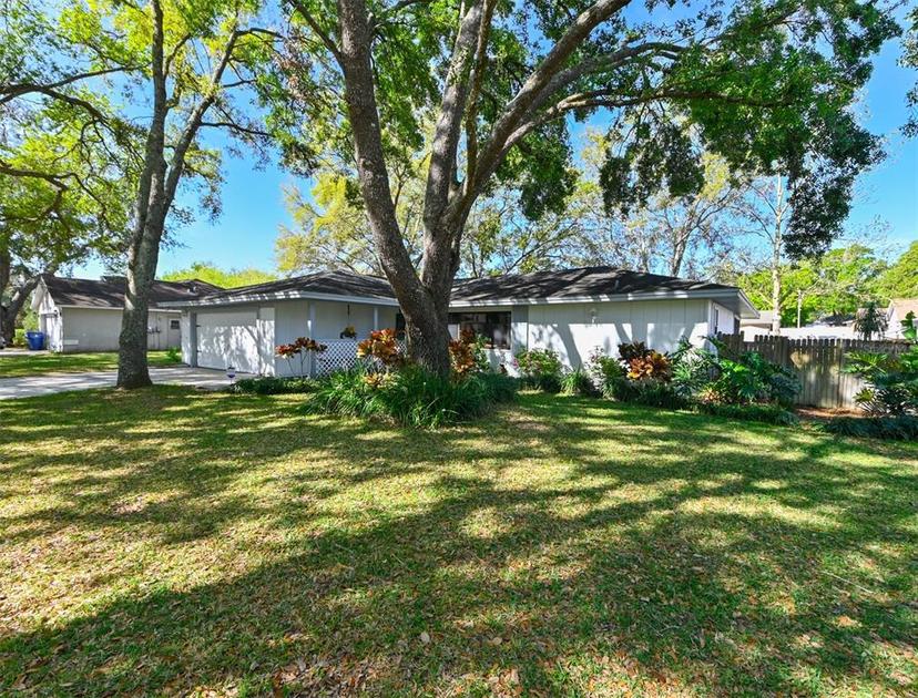 Picture of 4915 Churchill Pl, Land O Lakes FL 34639