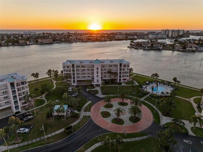 Picture of 8040 Sailboat Key Boulevard S Unit 402, St Pete Beach FL 33707