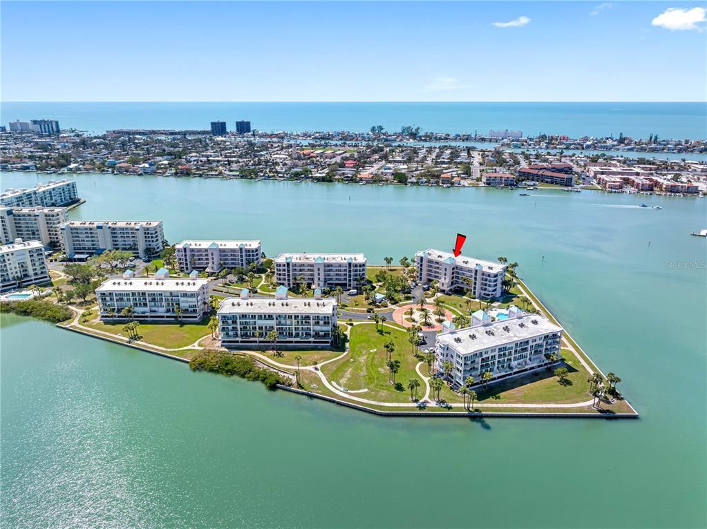 Picture of 8040 Sailboat Key Boulevard S Unit 402, St Pete Beach, FL 33707