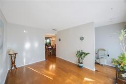 Picture of 5938 Oakhurst Drive, Seminole, FL 33772
