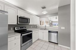 Picture of 3605 60Th Street W, Bradenton, FL 34209