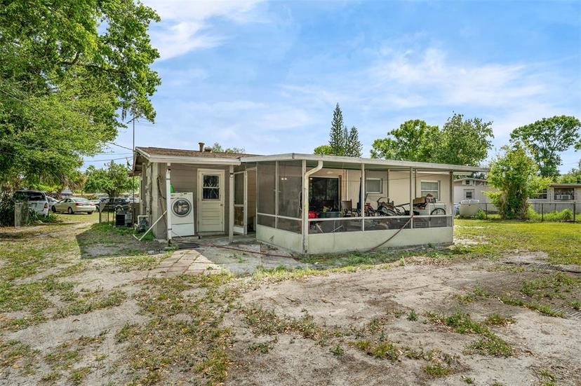 Picture of 941 Grey Oak Court, Orlando FL 32809