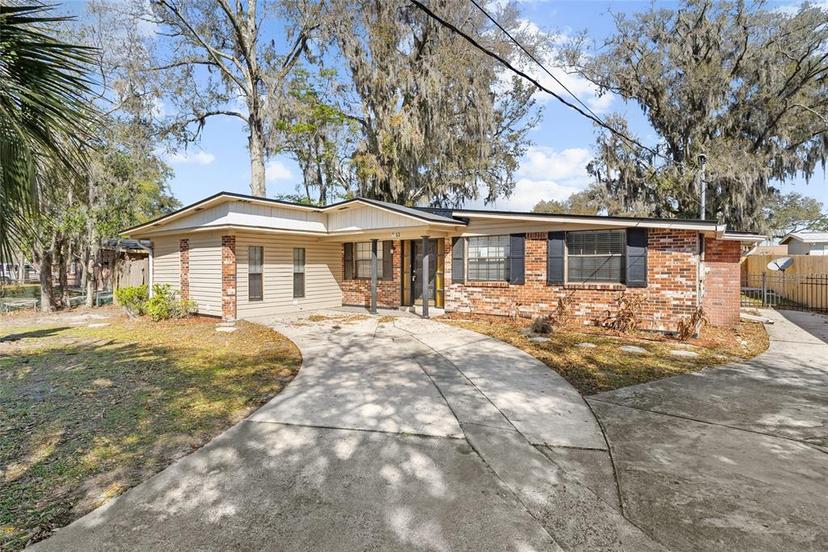 Picture of 7653 Rolling Hills Drive, Jacksonville FL 32221