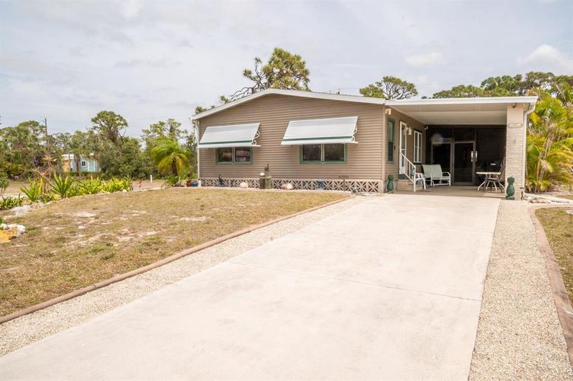 Picture of 3021 Holly Avenue, Englewood FL 34224