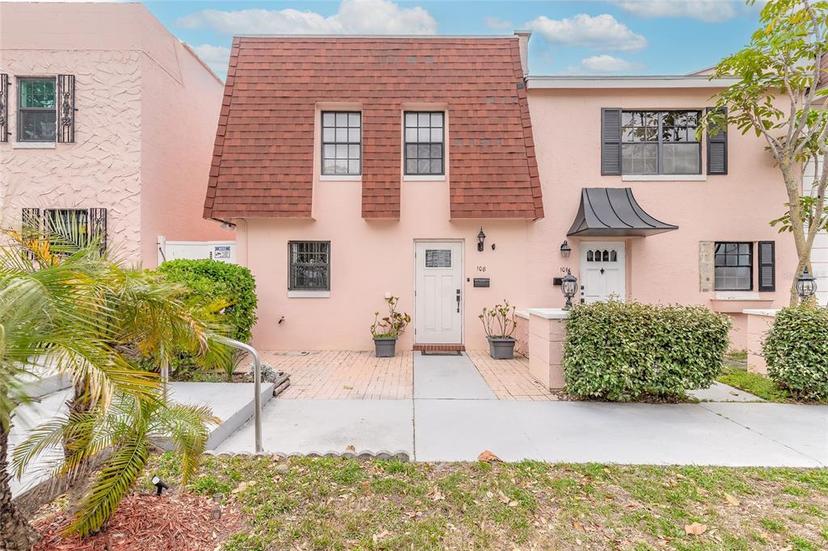 Picture of 108 Mitchell Place Unit 108, Daytona Beach FL 32118