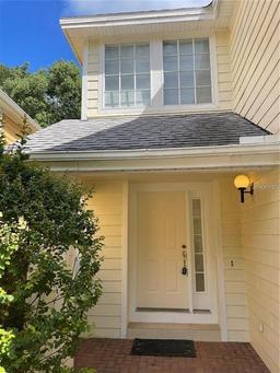 Picture of 5014 Sterling Manor Drive, Tampa, FL 33647