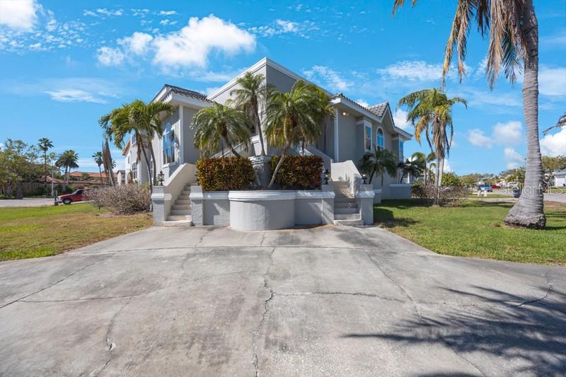 Picture of 816 Ponce De Leon Drive, Tierra Verde FL 33715