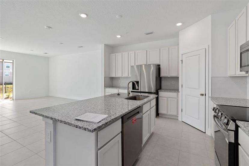 Picture of 1092 Desert Candle Drive, Ocoee FL 34761