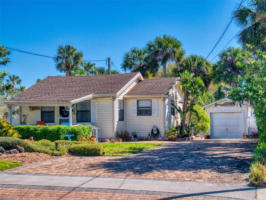 Picture of 603 N Peninsula Avenue, New Smyrna Beach, FL 32169