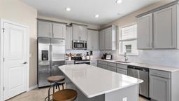 Picture of 124 Adventure Avenue, Davenport, FL 33837