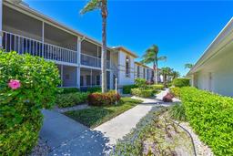 Picture of 6912 Drewrys Bluff Unit 608, Bradenton, FL 34203