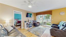 Picture of 6342 7Th Avenue W Unit 6342, Bradenton, FL 34209