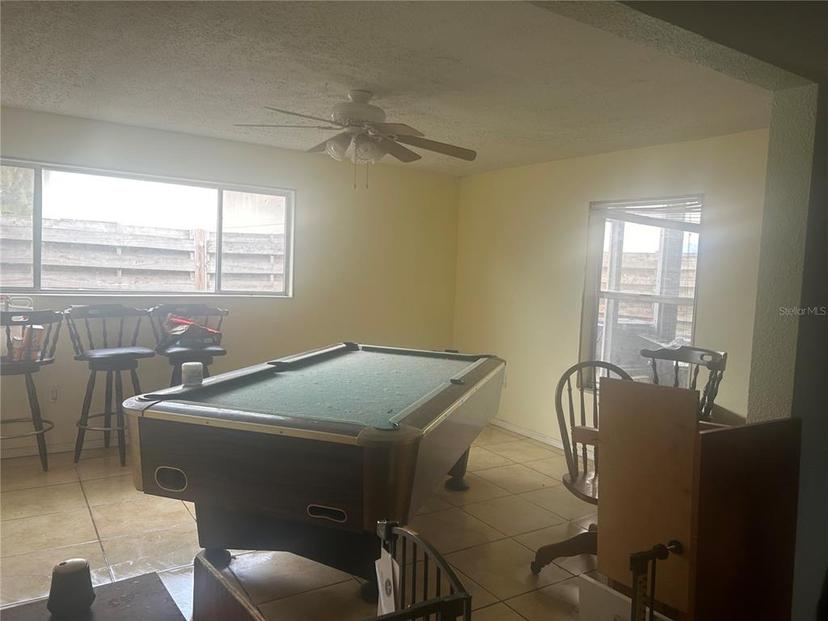Picture of 965 Whitman Drive, Sarasota FL 34243