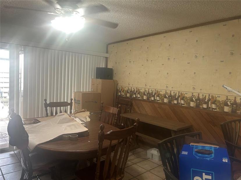 Picture of 965 Whitman Drive, Sarasota FL 34243