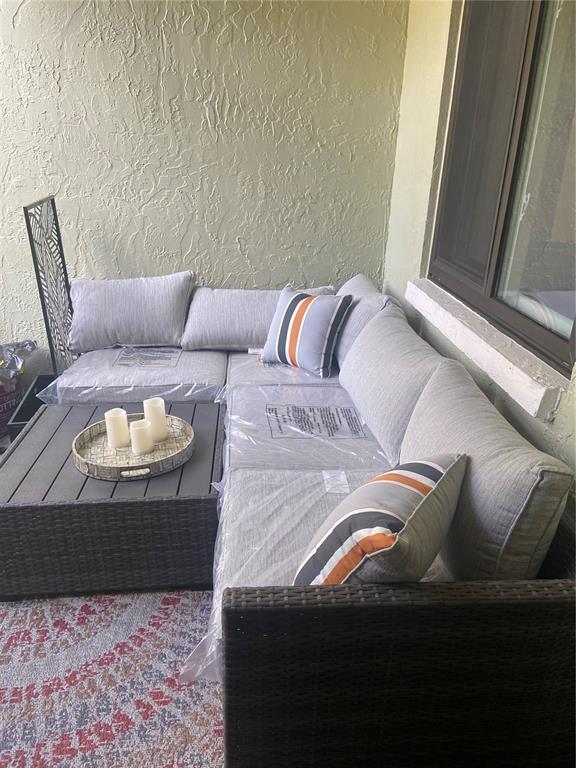 Picture of 20861 Haulover Cove Unit 5, Lutz FL 33558