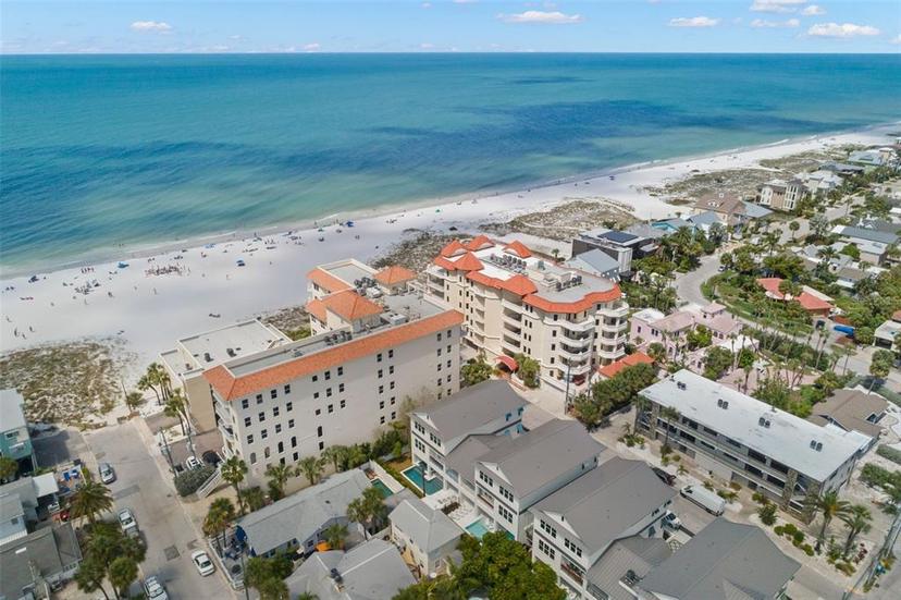 Picture of 19 Somerset Street, Clearwater Beach FL 33767
