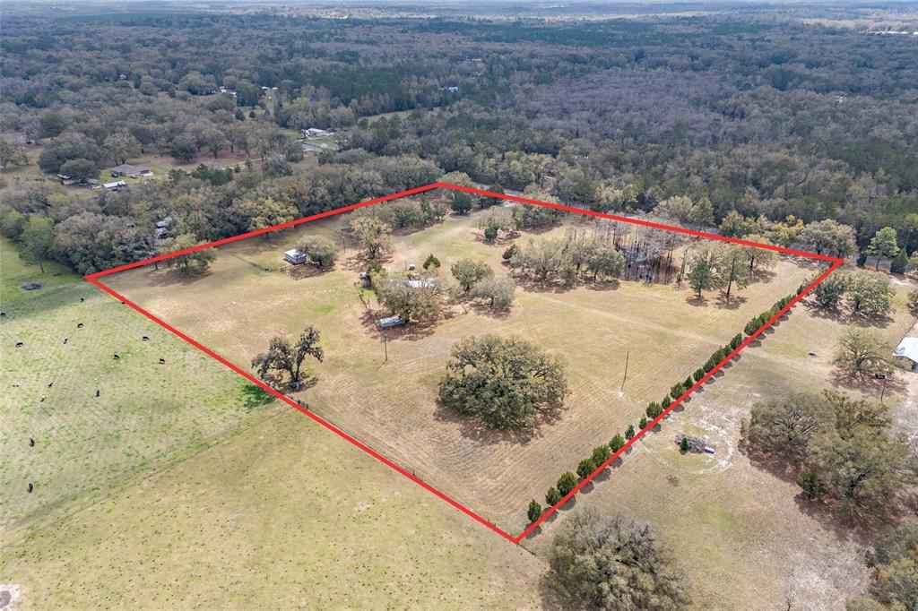 Picture of 667 SW Elim Church Road, Fort White, FL 32038