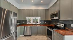 Picture of 3356 Hadfield Greene Unit 30, Sarasota, FL 34235