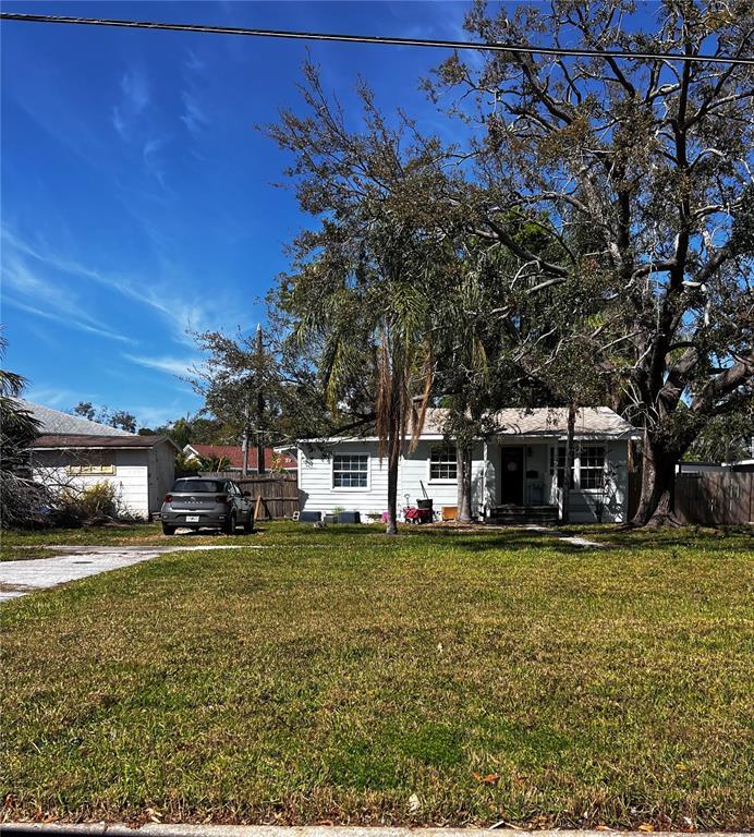 Picture of 127 81St Avenue Ne, St Petersburg FL 33702