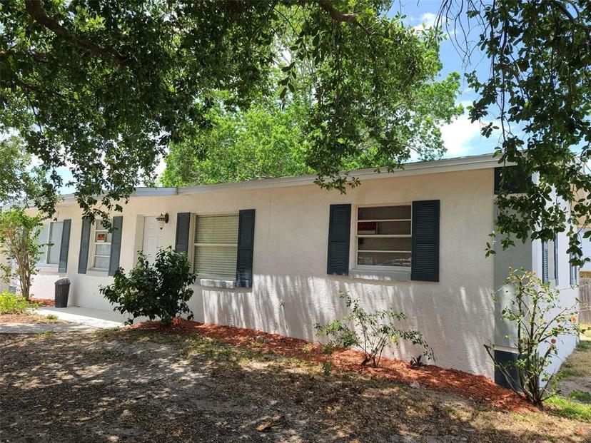 Picture of 598 E Highland Avenue, Clermont FL 34711