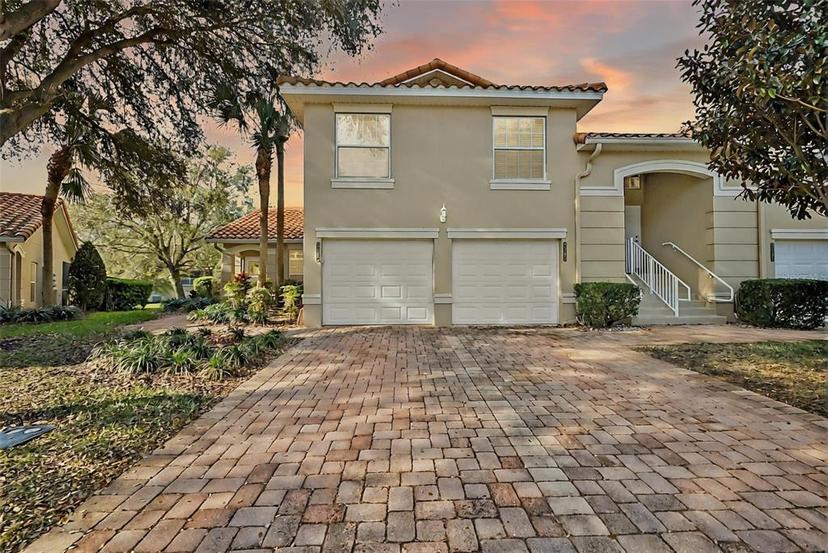 Picture of 5385 Admiral Way, Oxford FL 34484