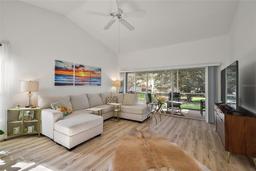 Picture of 5385 Admiral Way, Oxford, FL 34484