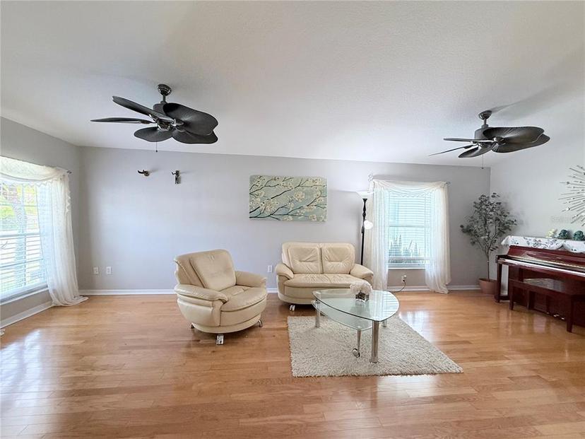 Picture of 5702 War Admiral Drive, Wesley Chapel FL 33544