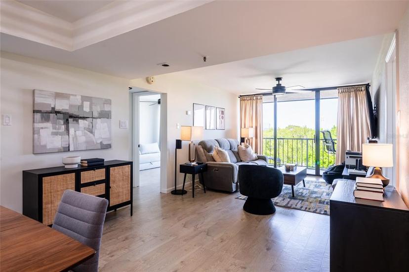 Picture of 3211 W Swann Avenue Unit 602, Tampa FL 33609