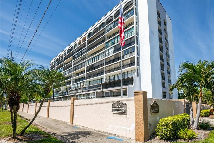 Picture of 3211 W Swann Avenue Unit 602, Tampa FL 33609