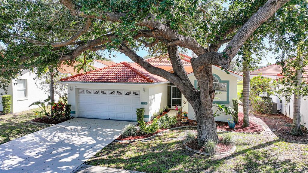 Picture of 4308 Summertree Road, Venice, FL 34293