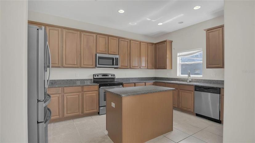 Picture of 545 Fairhaven Drive, Davenport FL 33837