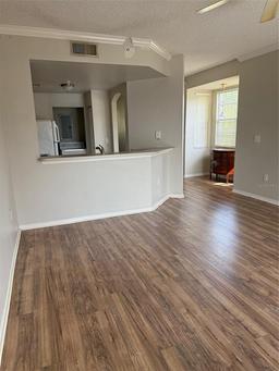Picture of 5681 Bentgrass Drive Unit 13-201, Sarasota, FL 34235