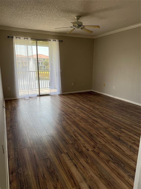 Picture of 5681 Bentgrass Drive Unit 13-201, Sarasota FL 34235