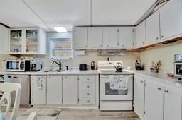 Picture of 328 S Port Royal Lane, Apollo Beach, FL 33572