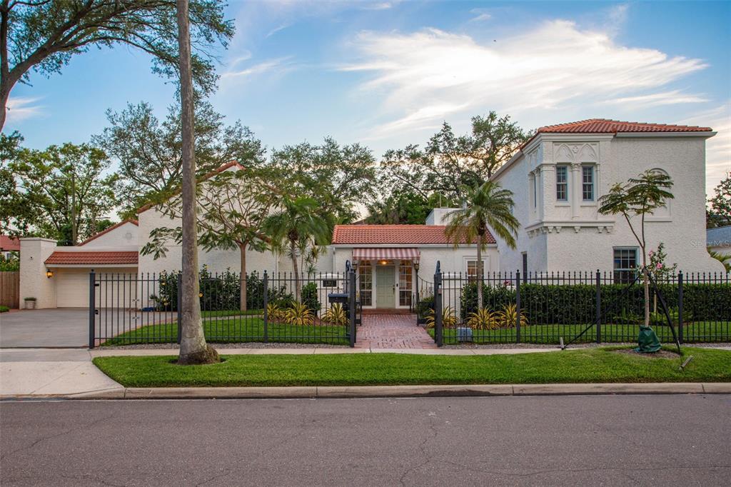 Picture of 54 Aegean Avenue, Tampa, FL 33606