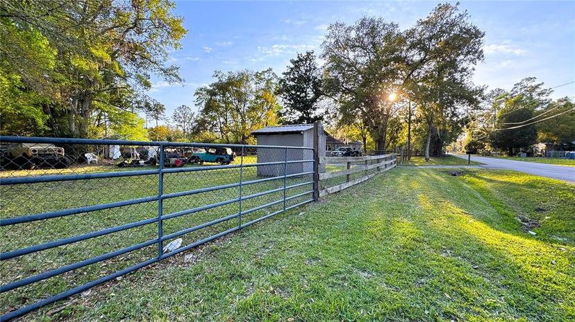 Picture of 18044 Nicholas Avenue, Brooksville FL 34604