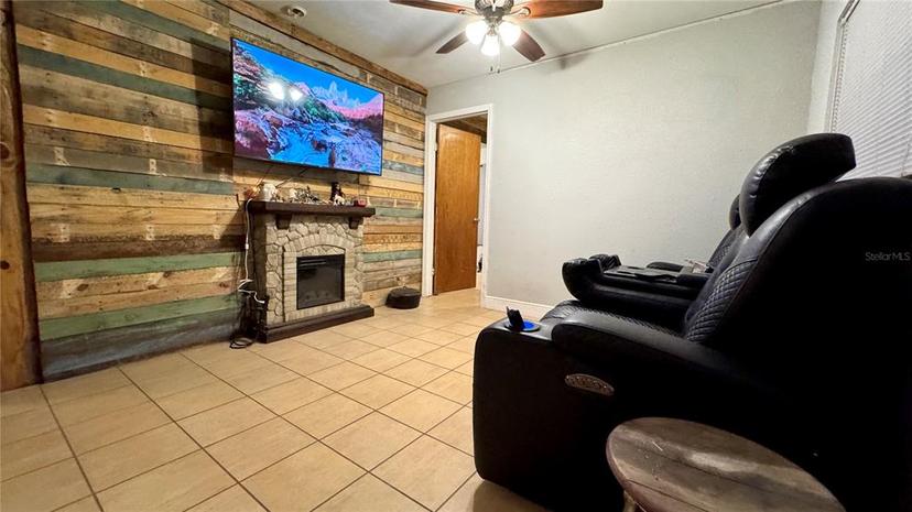 Picture of 18044 Nicholas Avenue, Brooksville FL 34604