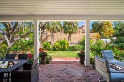 Picture of 813 Hudson Avenue, Sarasota, FL 34236