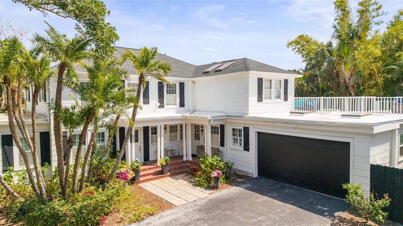 Picture of 813 Hudson Avenue, Sarasota FL 34236