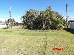Picture of 720 Coral Way, Englewood, FL 34223