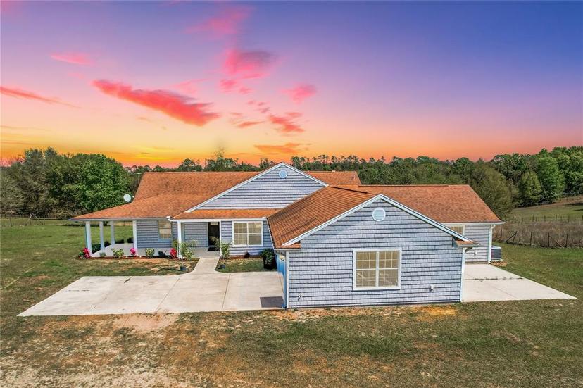 Picture of 41636 Outlaw Lane, Weirsdale FL 32195