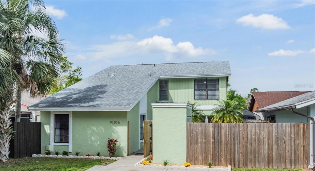 Picture of 10306 Green Grove Place, Tampa, FL 33624
