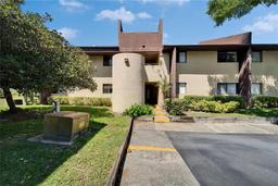 Picture of 880 S Village Drive N Unit 201, St Petersburg, FL 33716
