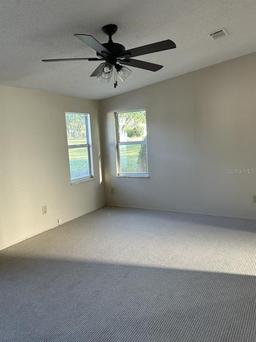 Picture of 910 Orchid Street, Lady Lake, FL 32159