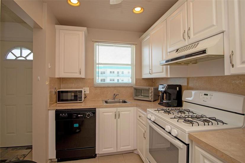 Picture of 5935 30Th Avenue S Unit 204, Gulfport FL 33707