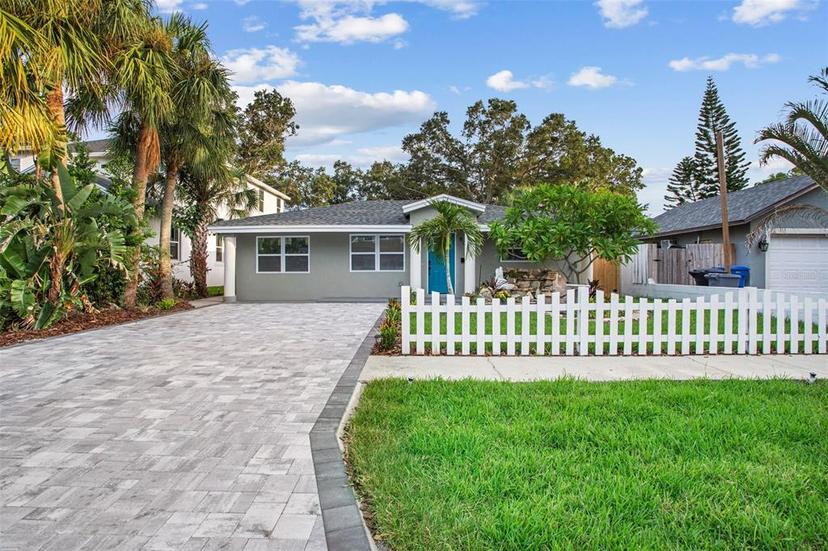 Picture of 8038 27Th Avenue N, St Petersburg FL 33710